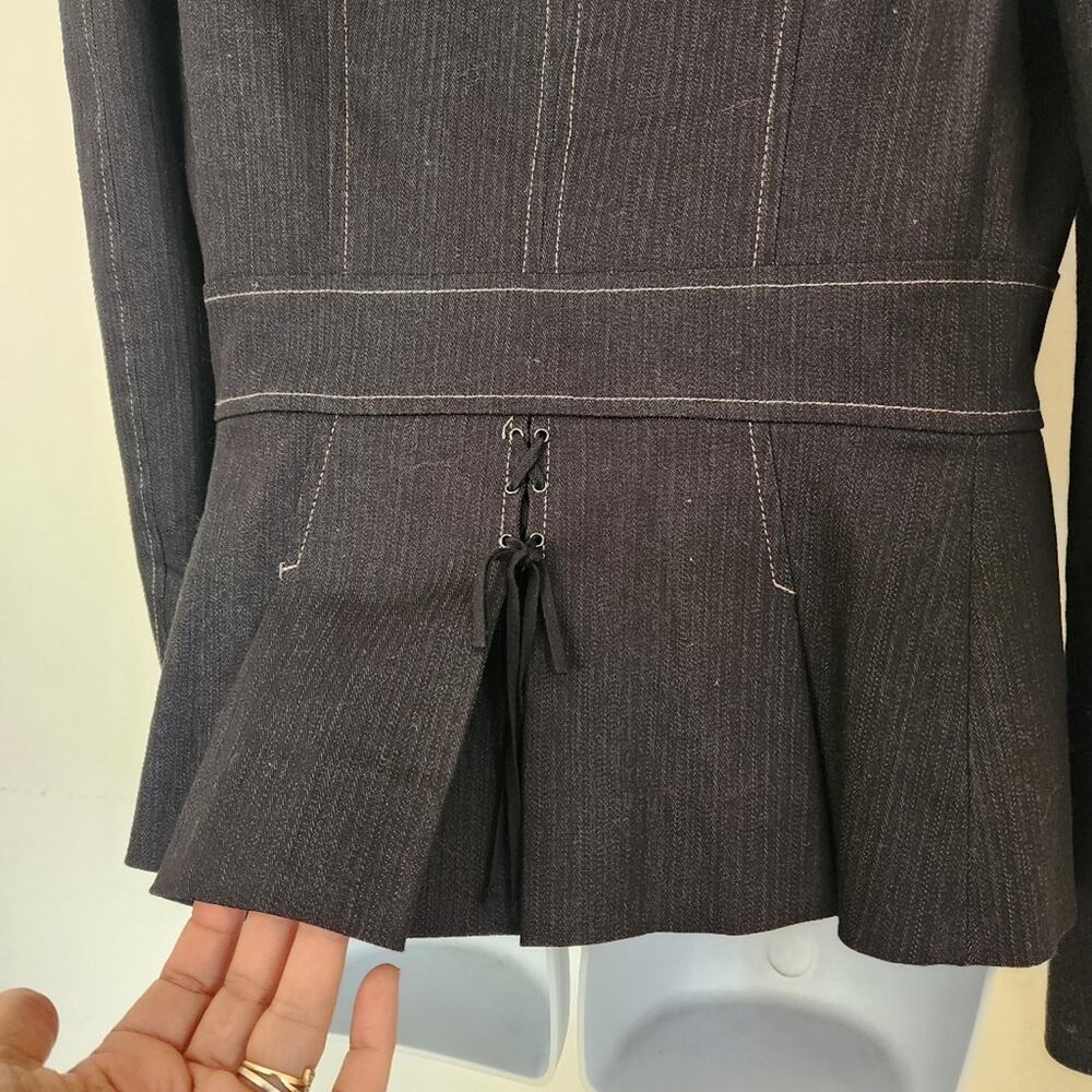 LOFT Ann Taylor Black Striped Blazer - White Contrast Stitch - Lace-Up Back - 10 - Picture 7 of 13